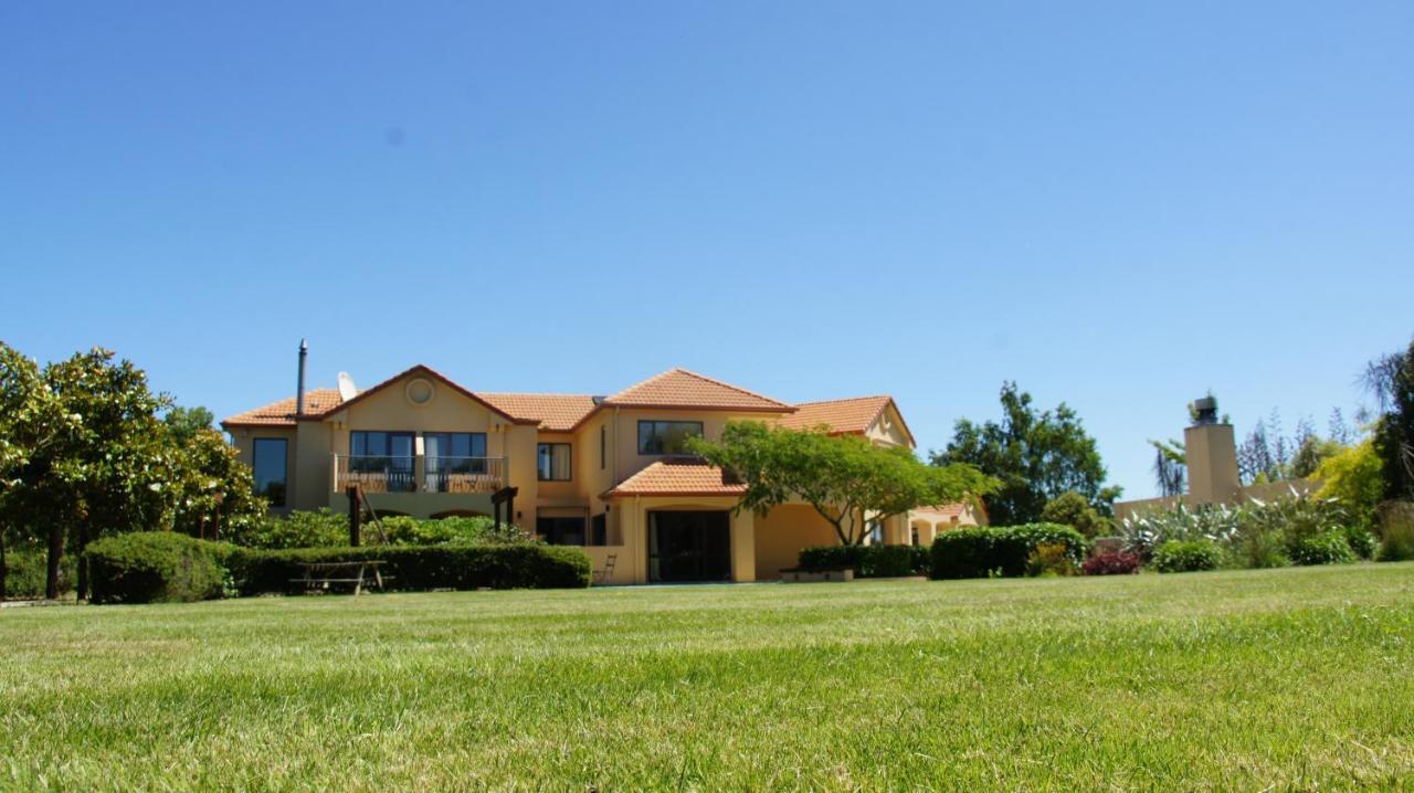 Tuscany Downs Estate Darfield 外观 照片