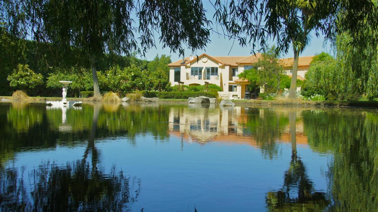 Tuscany Downs Estate Darfield 外观 照片